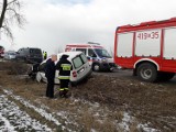 Wypadek na drodze powiatowej w  miejscowości Mikulin