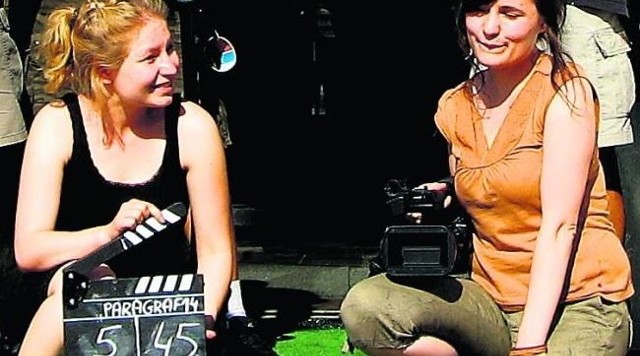 W przeszłości Beata i Justyna Calińskie nakręciły film, którego akcja toczy się w Śremie oraz dokument, który zdobył prestiżową nagrodę i dwumilionową publikę