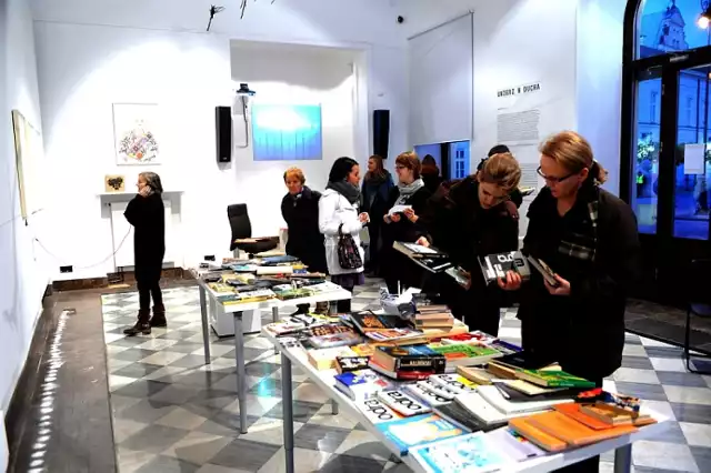 Galeria Kordegarda po raz kolejny organizuje bookcrossing, czyli ...
