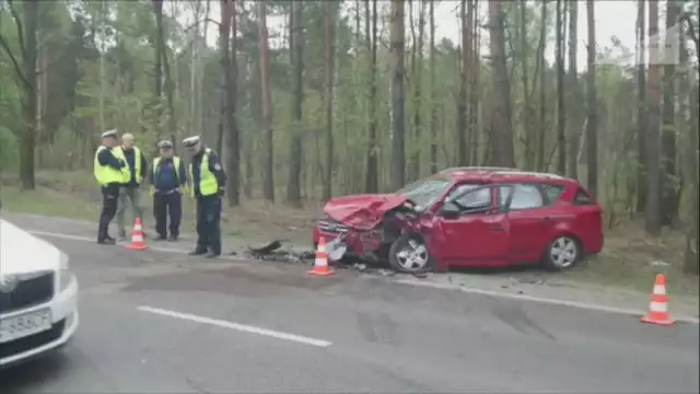 Dwa wypadki w Wawrze. Zderzyły się samochody osobowe [WIDEO]