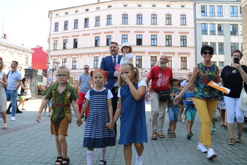 Dni Bielska-Białej 2022 - bajkowa parada przedszkolaków rozpoczęła święto miasta. Zobacz ZDJĘCIA