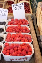 Ceny owoców i warzyw z targu na Ruskiej. Ile za czereśnie? 