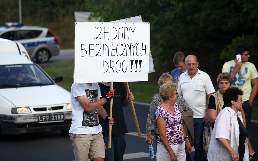 Blokada w Nowosolnej w Łodzi. Korki na Brzezińskiej i Pomorskiej [ZDJĘCIA]