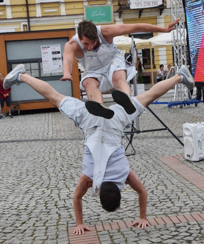 Open Hair 2017: Brodka na koniec. Bawili także: Bovska, Bucket Guys i Śpiewające Trampki