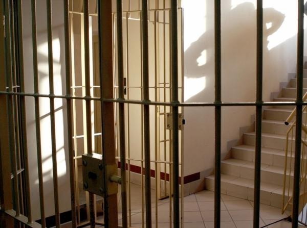 Trzebinia: więzień próbował uciec z zakładu karnego