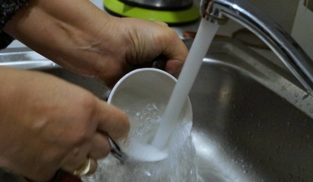 Państwowy Powiatowy Inspektor Sanitarny we Włocławku stwierdził brak przydatności wody przeznaczonej do spożycia