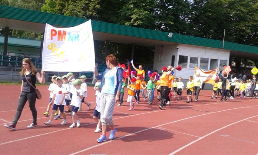Przedszkola Sosnowiec: olimpiada przedszkolaków na stadionie lekkoatletycznym