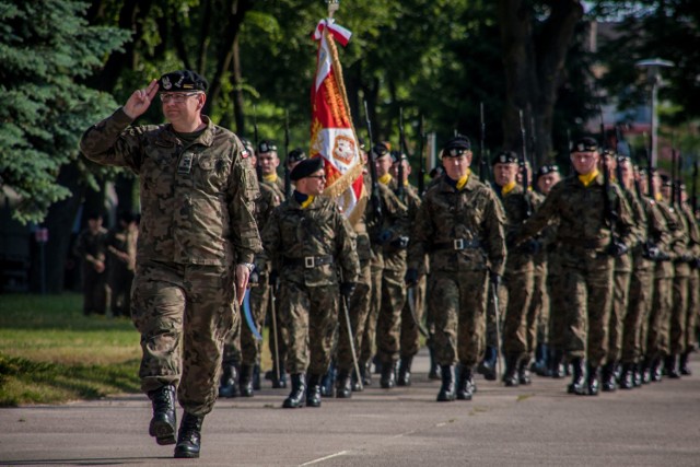 Żołnierze 17. Wielkopolskiej Brygady Zmechanizowanej uroczyście obchodzili w poniedziałek, 29 maja, Dzień Weterana Działań poza Granicami Państwa.