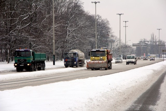 Łódź została podzielona na 13 regionów, które odśnieżało siedem firm