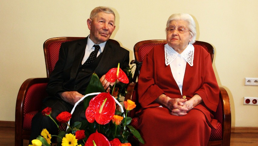 Maria i Stanisław Wojnarowscy - małżeństwo od 70 lat [ZDJĘCIA, WIDEO]