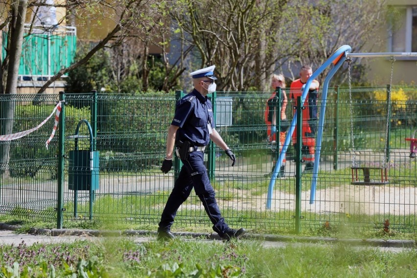 Policja w całym kraju prowadzi wzmożonekontrole zachowania...