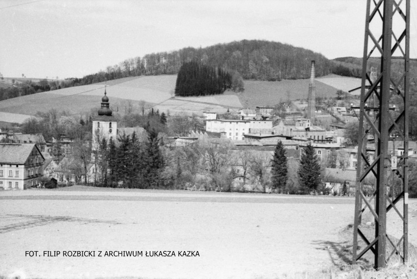 W latach 1947-1953 Filip Rozbicki, organista z Walimia...