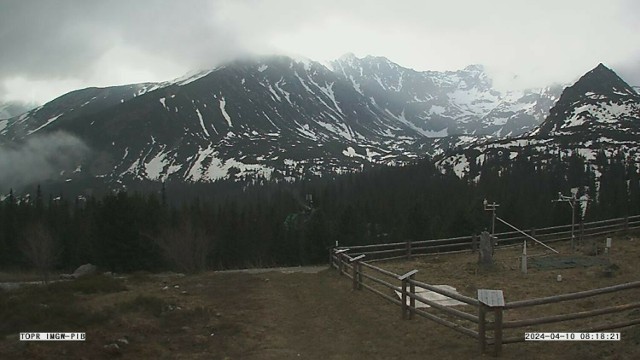 Hala Gąsienicowa w Tatrach - już niemal bez śniegu