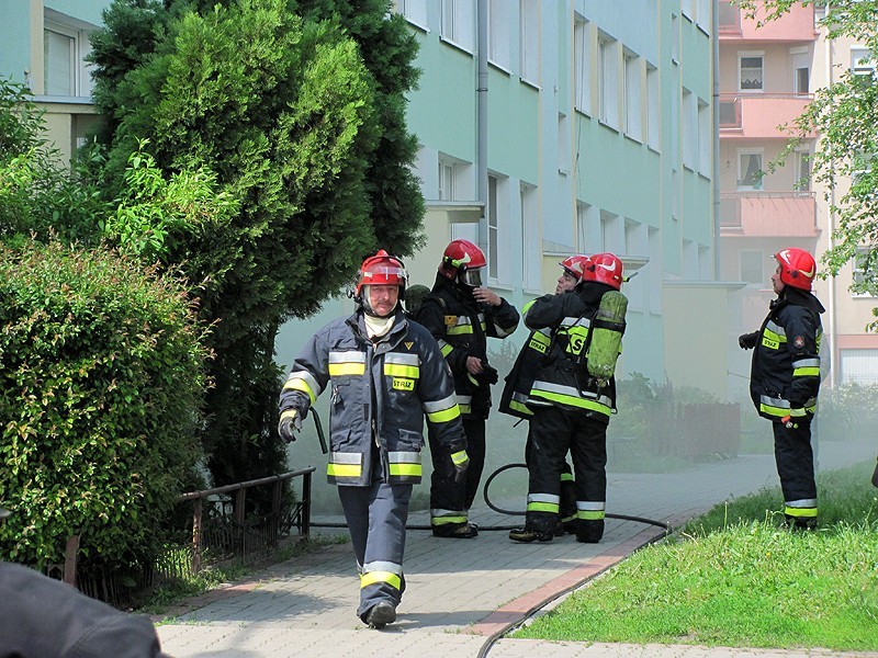 Kalisz: Pożar w bloku przy ulicy Konopnickiej. ZDJĘCIA