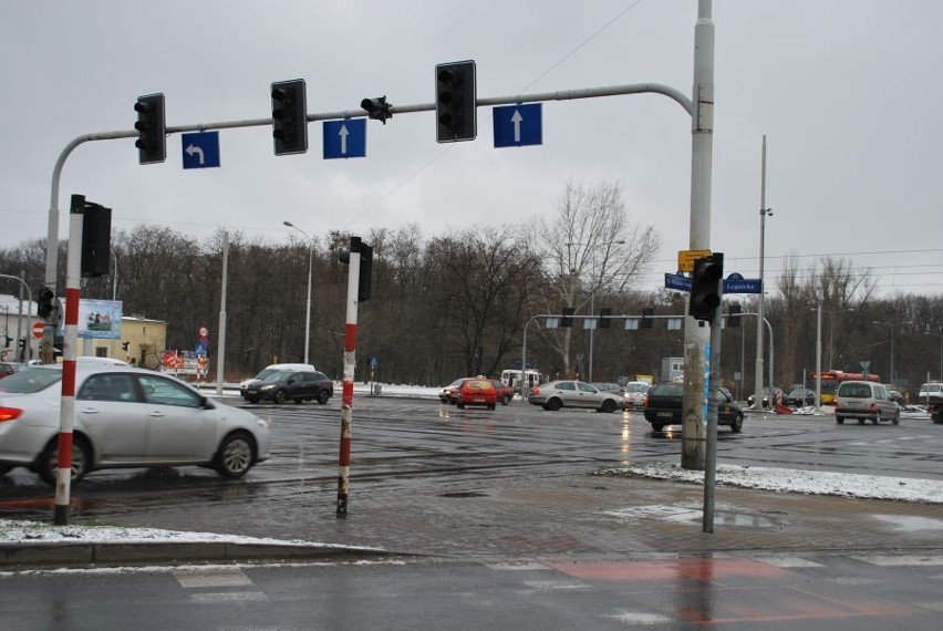 Wrocław: Chaos na skrzyżowaniu Legnickiej i Na Ostatnim Groszu