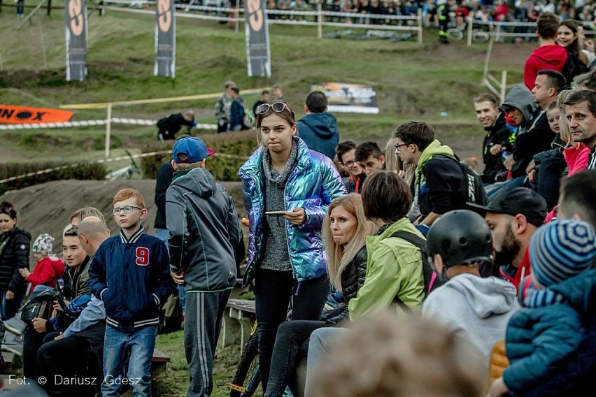 Ponad 40 kolarzy wystartowało w Mistrzostwach Polski w Four Crossie w Szczawnie-Zdroju