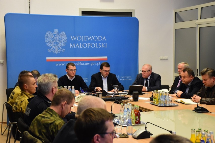 Wojewoda małopolski: Trzeba przekonać uchodźców, żeby zaufali Polakom w innych częściach województwa