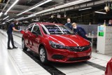 Opel w Gliwicach zakończył produkcję samochodów osobowych. Ostatnia astra zjechała z taśm