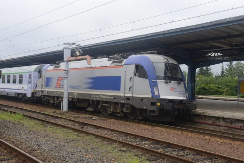 PKP PLK S.A.  planuje trzy remonty linii kolejowych: nr 447...