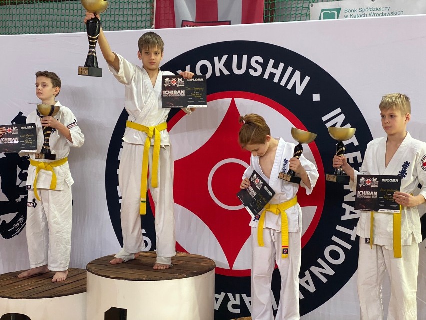 Turniej Karate Kyokushin "Ichiban Polish IKO Cup", legniczanie wrócili z medalami