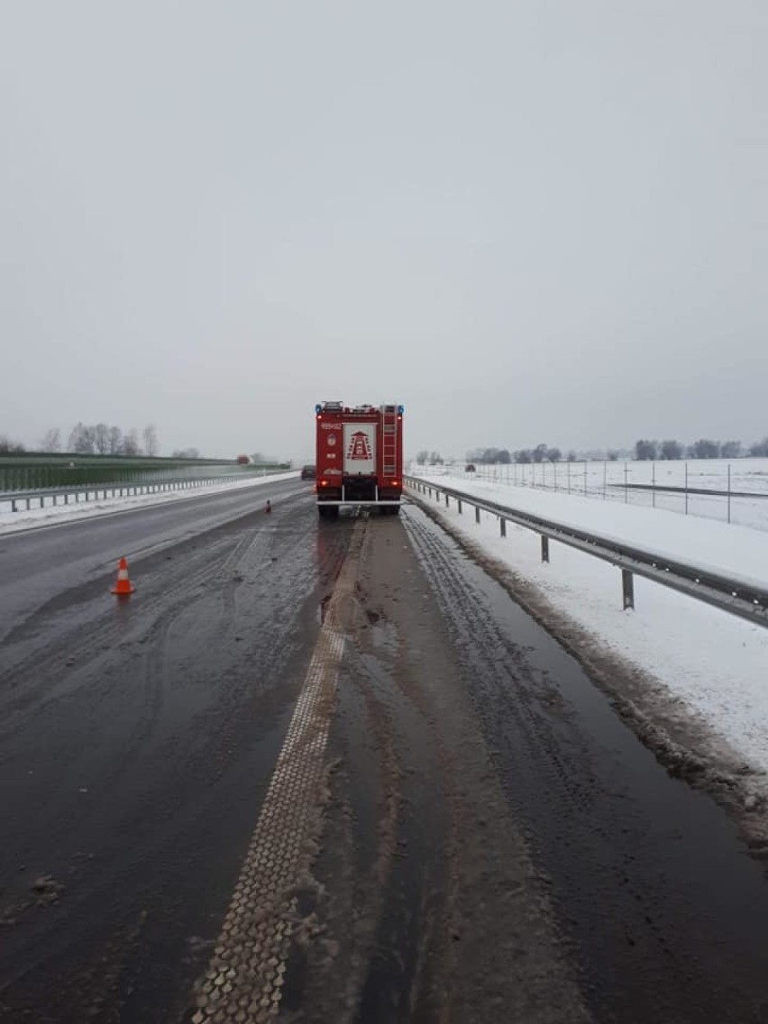 Wypadek na trasie S7 na wysokości Kmiecina [8.01.2019]