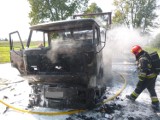 Pożar w Dankowicach: ciężarówka w płomieniach