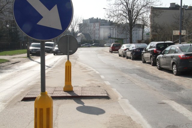 Na tej ulicy d początku roku strażnicy miejscy wystawili 13 mandatów i 12 pouczeń.
