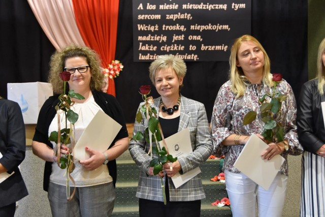 Mysłowiccy nauczyciele zostali nagrodzeni podczas akademii