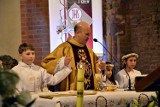 Pierwsza Komunia Święta w głogowskiej Kolegiacie. Sakrament przyjęło troje dzieci. ZDJĘCIA