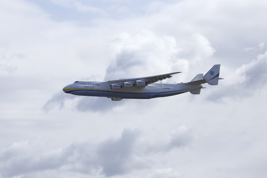 Przepłaciliśmy za Antonowa An-225? Lot kosztował 12 milionów. Szczegóły ma zbadać NIK