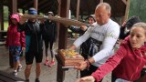 Parkrun Leszno świętował 8 urodziny w strugach deszczu. Amatorzy biegania, truchtania i maszerowania spotkali się już ponad 350 razy