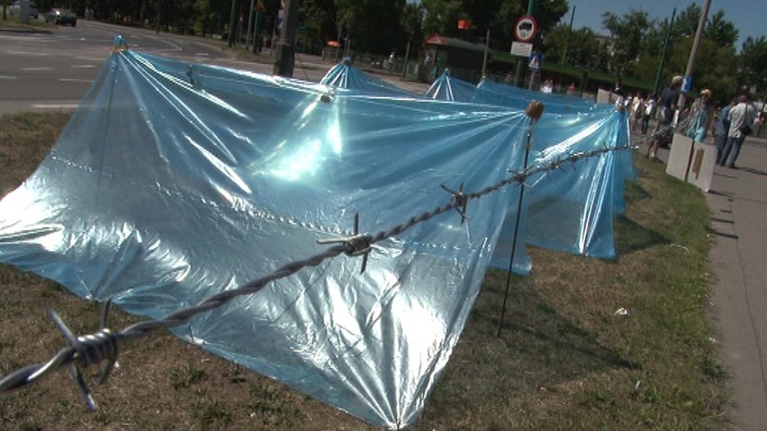 Obóz uchodźców w Poznaniu. Akcja przeciwko kontenerom socjalnym [ZDJĘCIA]