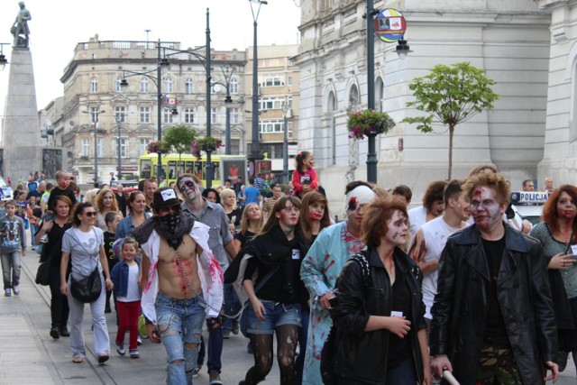 Zombie Walk na Piotrkowskiej w Łodzi