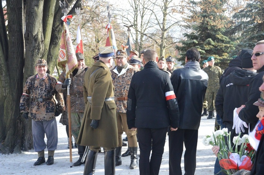 Odsłonili pomnik ku czci walczących o niepodległość [FOTO]