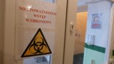 Koronawirus powiat wągrowiecki. Czy do szpitala w Wągrowcu trafiają pacjenci zakażeni koronawirsem?  