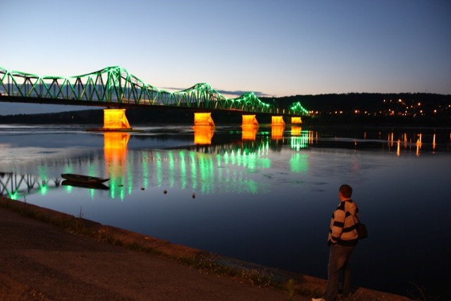 We Włocławku w sobotę na godzinę zgaśnie iluminacja mostu im. Marszałka E. Rydza Śmigłego.