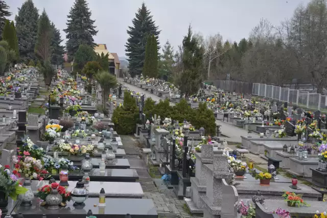 Radni zdecydowali o podniesieniu cen za pochówki na cmentarzu komunalnym w Gorlicach