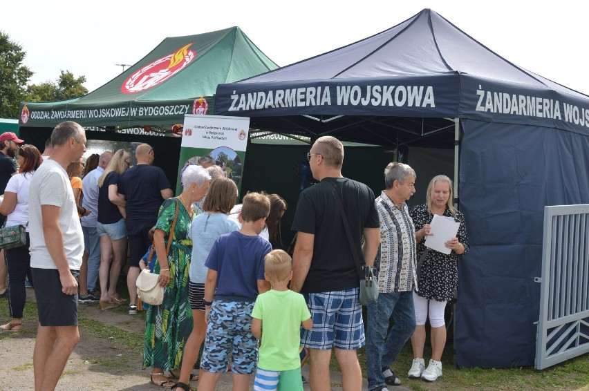 Na pikniku wojskowym w Tucholi bawiły się całe rodziny