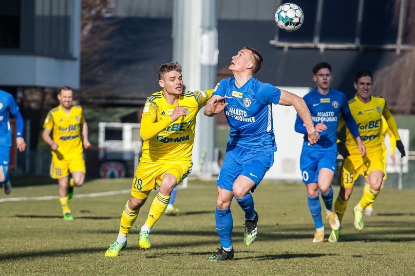 Fortuna 1. Liga. Puszcza Niepołomice - Arka Gdynia 4:0 (0:0). 07.03.2021. Szokująco wysoka porażka żółto-niebieskich po fatalnej grze