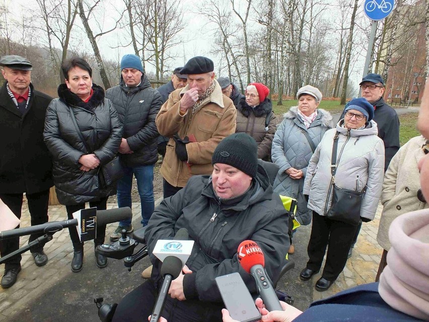 Przypadkowo, przy okazji, zabrał też głos Tomasz Iwan,...