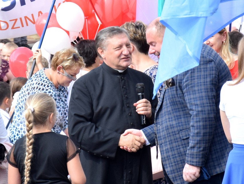 Marsz dla Życia i Rodziny przeszedł w niedzielę ulicami Jarosławia [ZDJĘCIA]