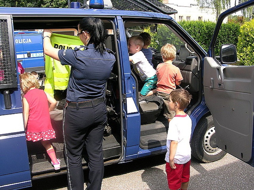 Przedszkolaki odwiedziły policjantów w Przeworsku