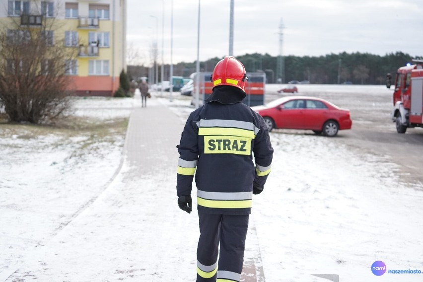 Akcja straży pożarnej na ulicy Dziewińskiej we Włocławku