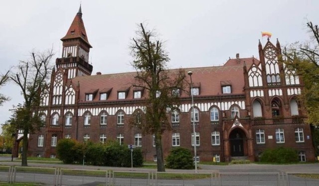 W Inowrocławiu przedsiębiorcy od kilku lat przyjmują do pracy obcokrajowców, w szczególności Ukraińców. - W naszym mieście na ten moment zameldowanych jest 78 osób tej narodowości - podkreśla Adriana Szymanowska, rzecznik prasowy prezydenta Inowrocławia