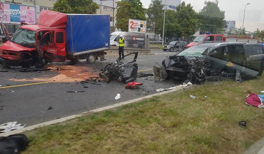 Mniej wypadków, zabitych i rannych. Wciąż duża liczba...