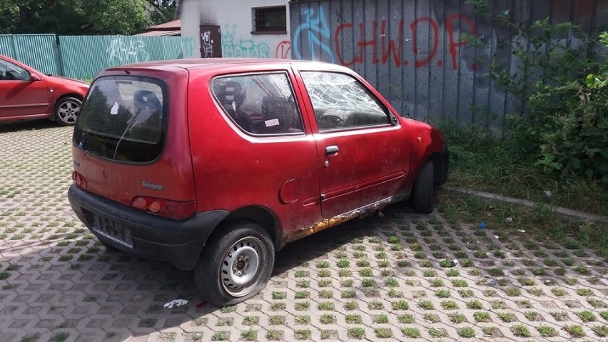 Porzucone auta w Lublinie