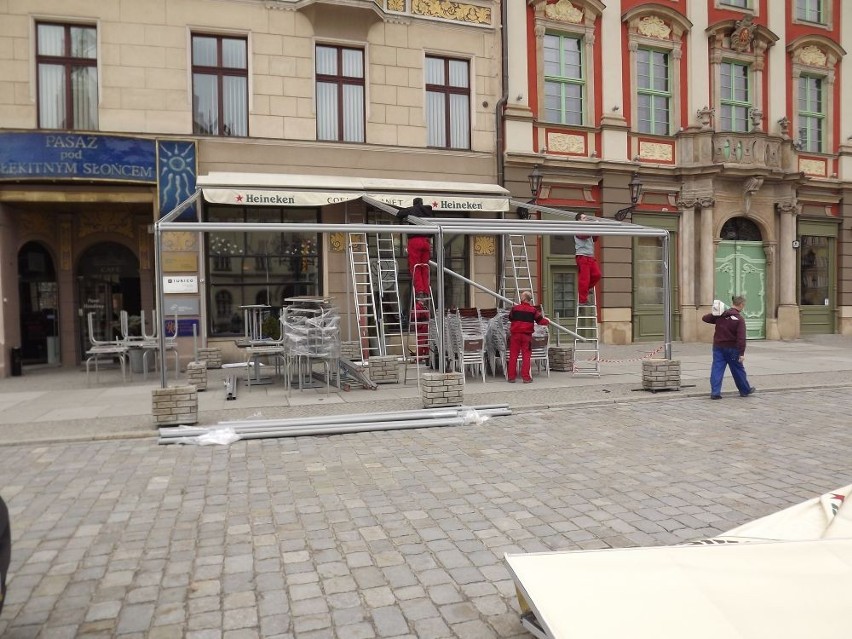 Wrocław: Pierwsze ogródki w Rynku już otwarte