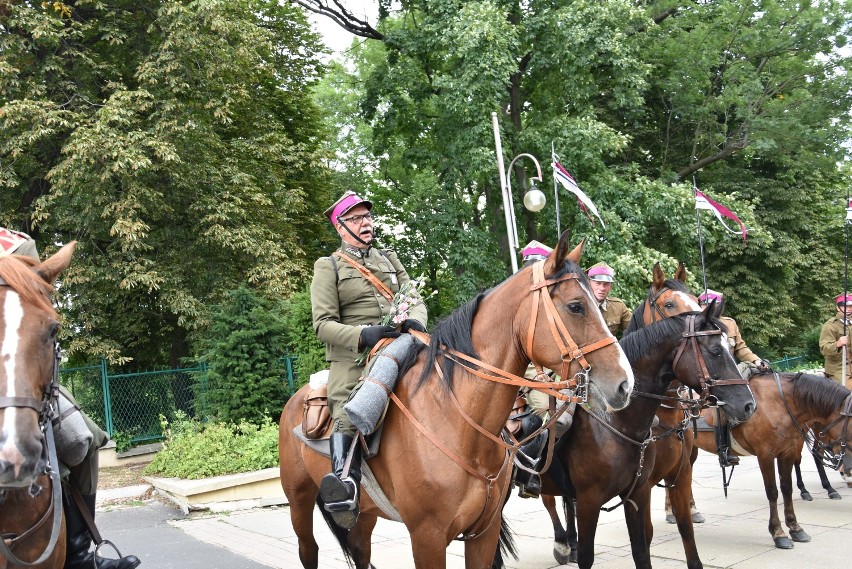 Częstochowa. Przybyli ułani na Jasną Górę. Pielgrzymka Kawalerzystów ZDJĘCIA