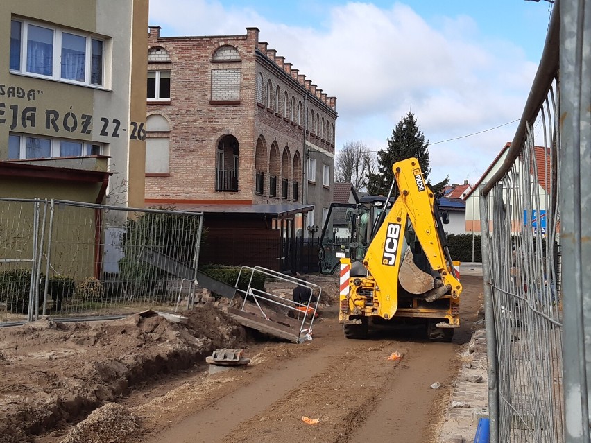 Asfalt na alei Róż jeszcze w tym miesiącu? Remont w Goleniowie dobiega końca