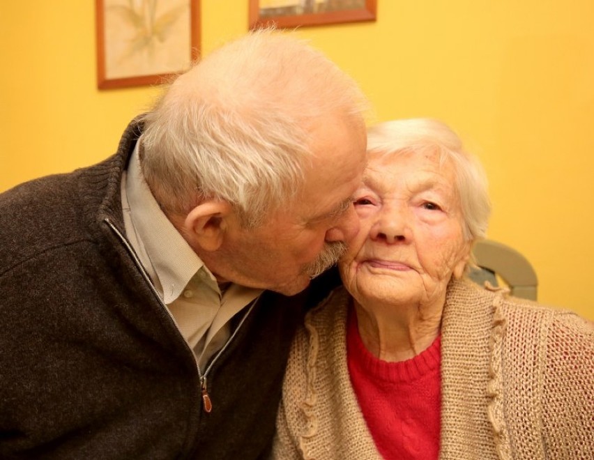 Brylantowa rocznica ślubu. Spędzili razem 75 lat! [wideo, zdjęcia]